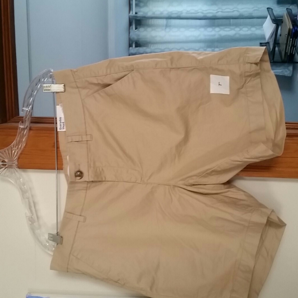 Shorts with tags
